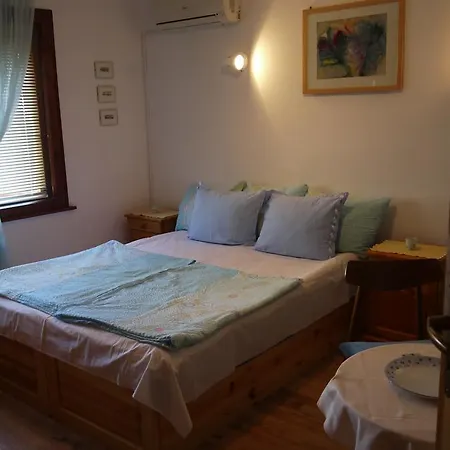 Kalafatewi Apartment *